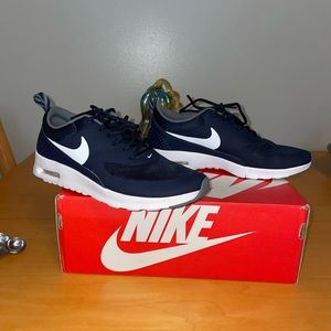 Nike Air Max Thea sz 4.5Y